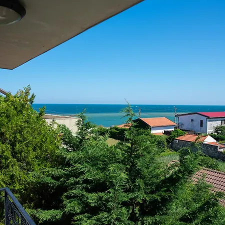 Casa La Dinamo ドウア・マ